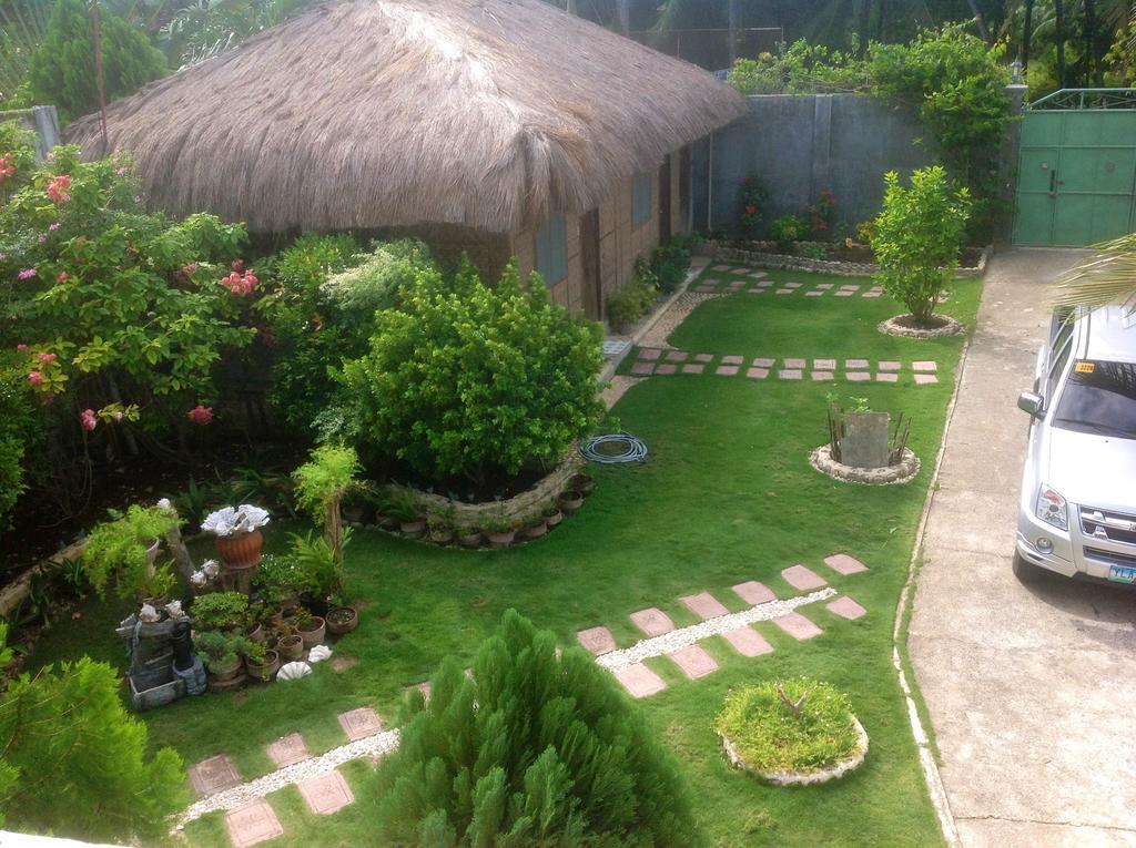 Oslob Garden Stay Beach Resort ภายนอก รูปภาพ